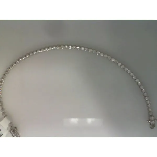 Lab Diamonds J. Howard Jewelers Bedford, IN