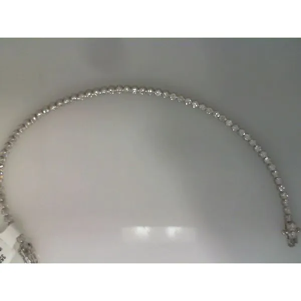 Lab Diamonds J. Howard Jewelers Bedford, IN