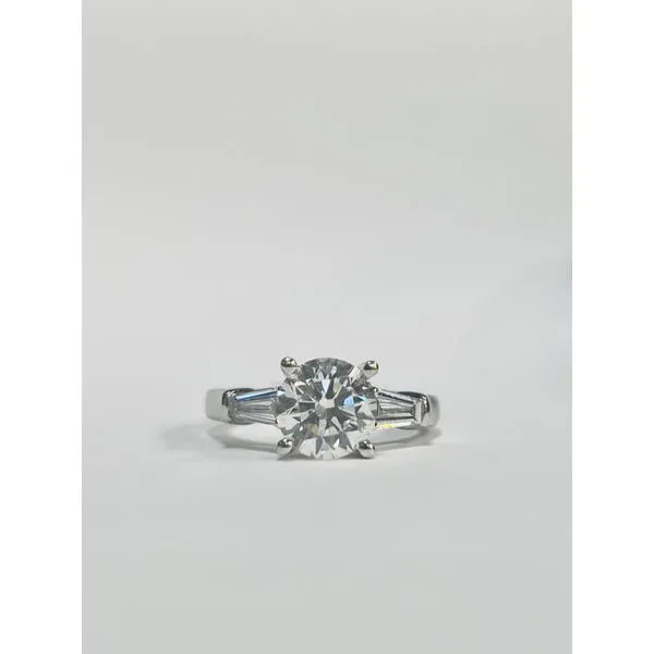 Lab Diamonds J. Howard Jewelers Bedford, IN