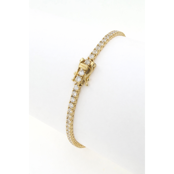 Lab Diamonds J. Howard Jewelers Bedford, IN