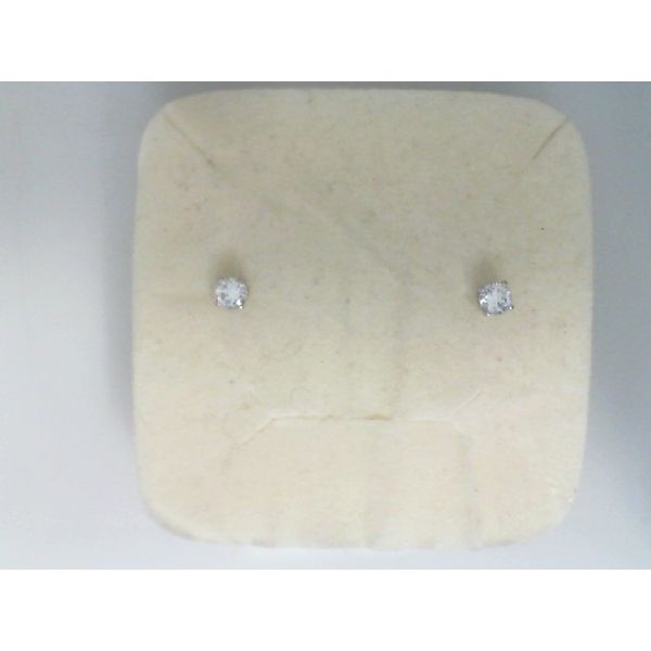 Lab Diamonds J. Howard Jewelers Bedford, IN