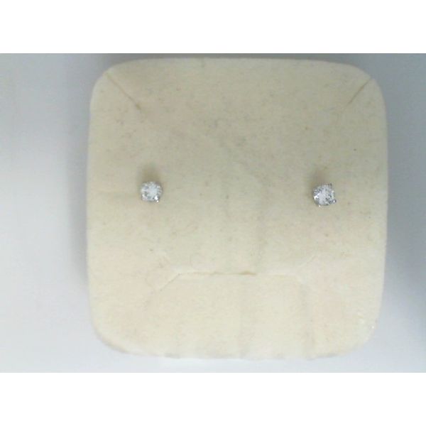 Lab Diamonds J. Howard Jewelers Bedford, IN