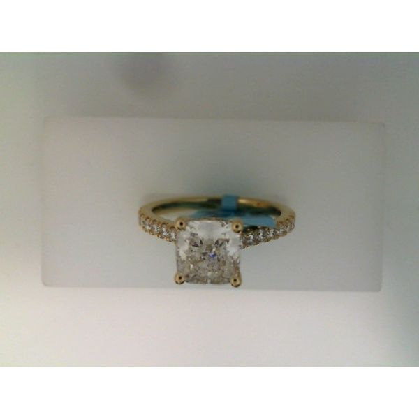 Lab Diamonds J. Howard Jewelers Bedford, IN