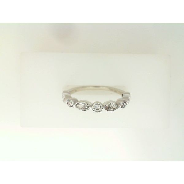 Lab Diamonds J. Howard Jewelers Bedford, IN
