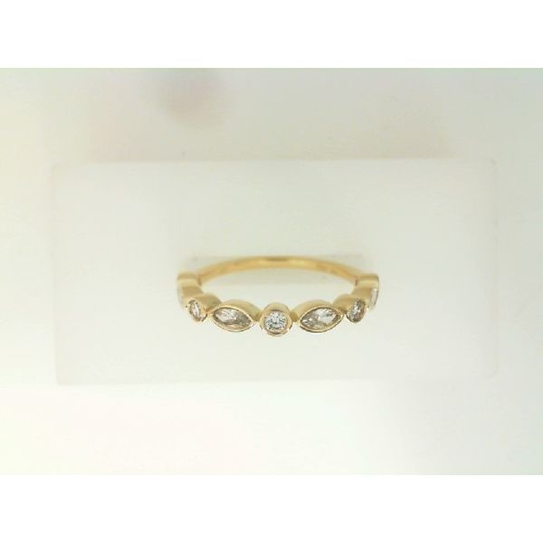 Lab Diamonds J. Howard Jewelers Bedford, IN