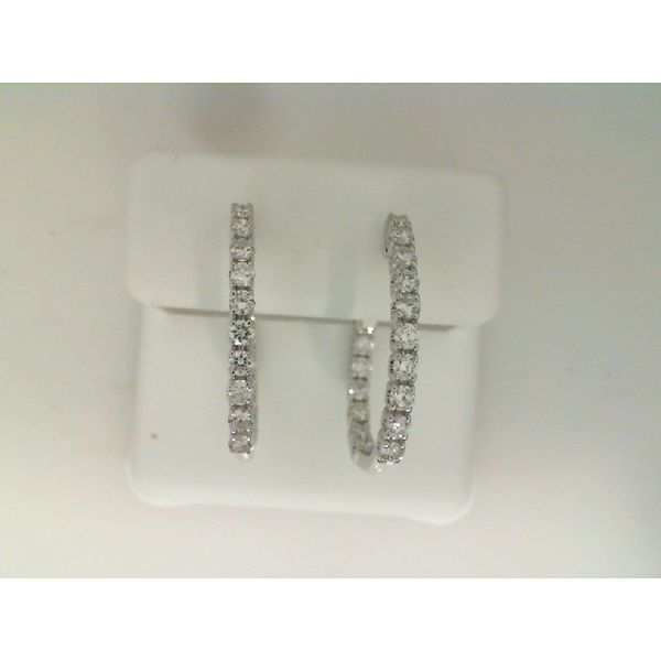 Lab Diamonds J. Howard Jewelers Bedford, IN