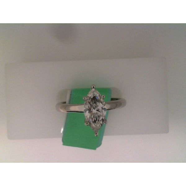 Lab Diamonds J. Howard Jewelers Bedford, IN