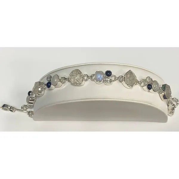 Bracelet J. Howard Jewelers Bedford, IN