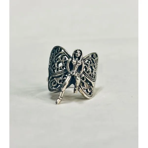 Ring J. Howard Jewelers Bedford, IN