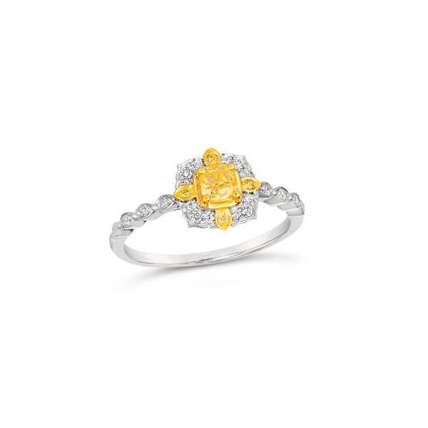 Women's Diamond Fashion Ring Jim Kryshak Jewelers Wausau, WI