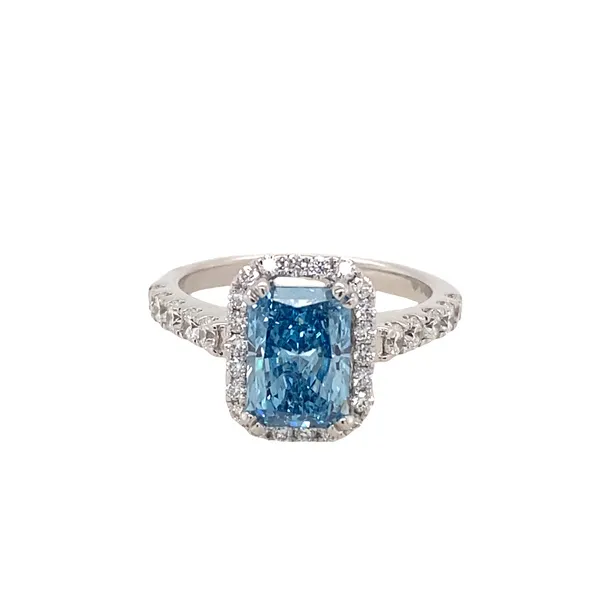 Lab Grown Diamond Ring Jim Kryshak Jewelers Wausau, WI