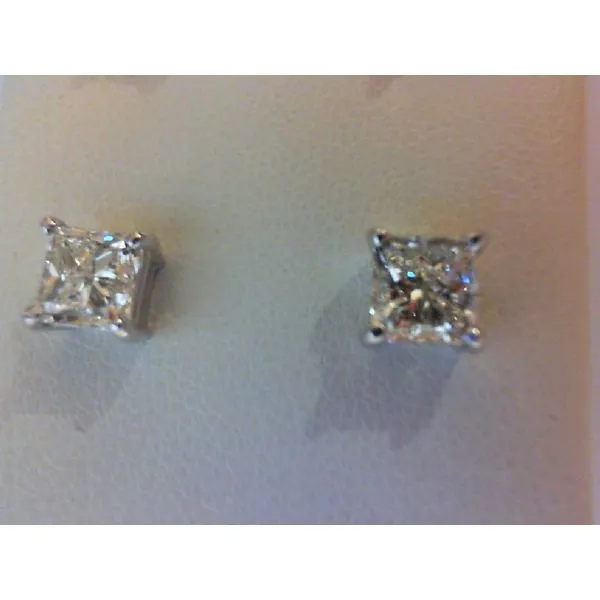 Diamond Stud Earrings Image 2 Jim Kryshak Jewelers Wausau, WI
