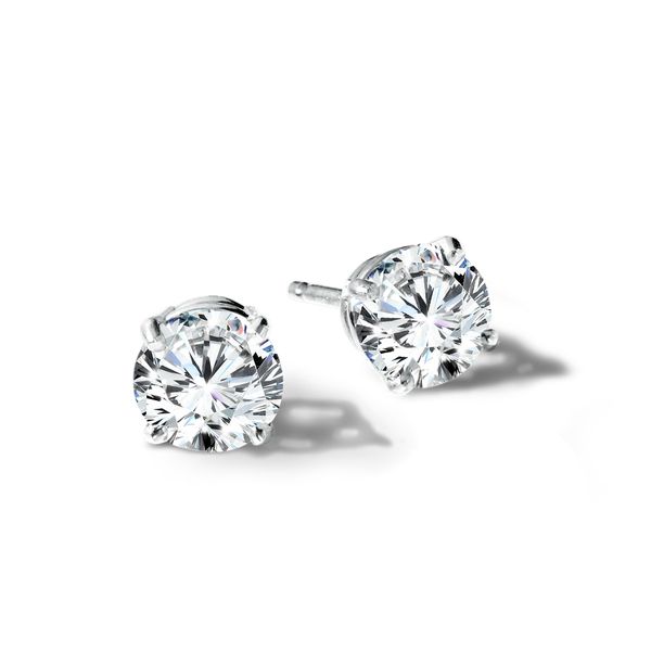 Lab Grown Diamond Stud Earrings Jim Kryshak Jewelers Wausau, WI