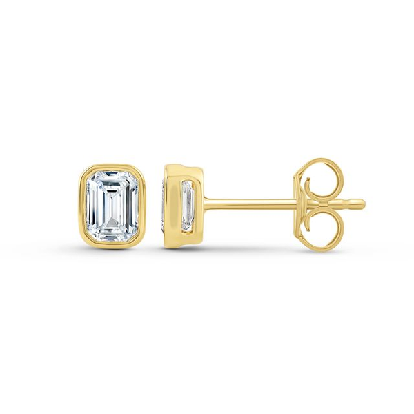 Lab Grown Diamond Stud Earrings Jim Kryshak Jewelers Wausau, WI