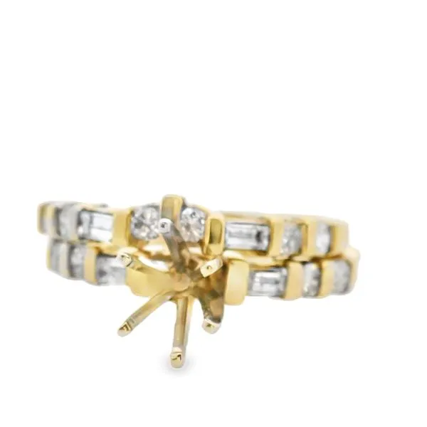 14 Karat Yellow Gold Diamond Bridal Set