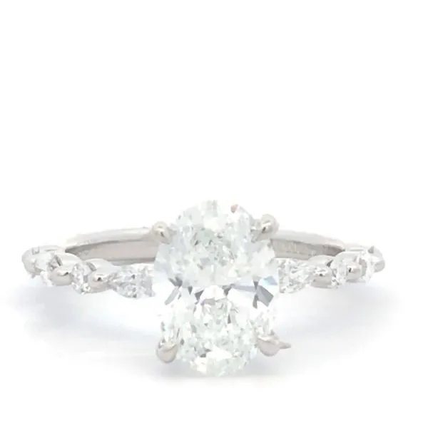Lab Grown Diamond Engagement Ring