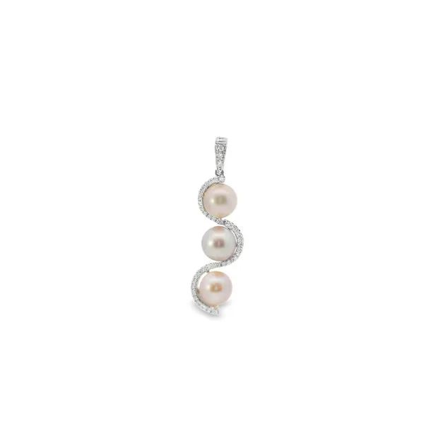 18K White Gold Diamond and Pearl Pendant