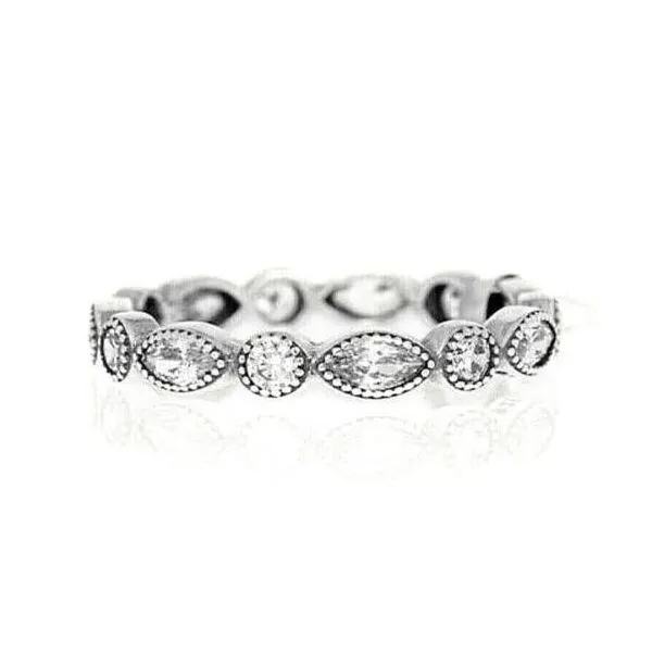 Pandora elegant store pave band ring