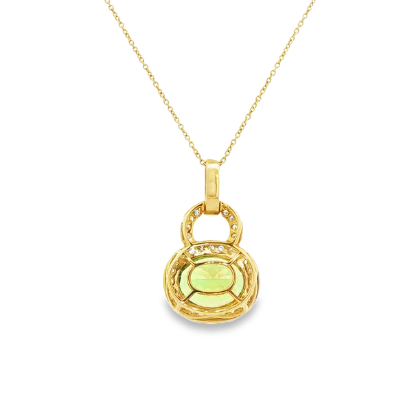 14K Yellow Gold Oval Peridot & Diamond Halo Pendant – 18
