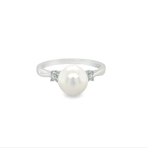 Pearl Ring Jo & Co. Jewelers Hardy, VA