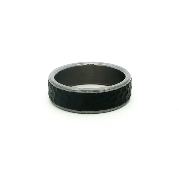 Tantalum 7mm Comfort Fit Band with Hammered Carbon Fiber Inlay Jo & Co. Jewelers Hardy, VA