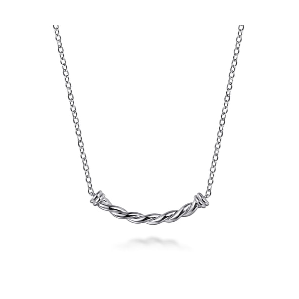 NECKLACE Jo & Co. Jewelers Hardy, VA