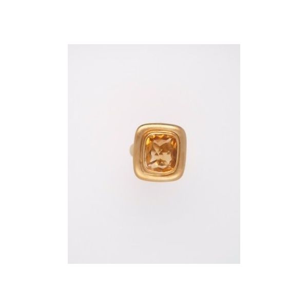 Vintage 18 Karat Yellow Gold Bezel Set Rectangular Cushion Shaped Citrine Ring John Michael Matthews Fine Jewelry Vero Beach, FL