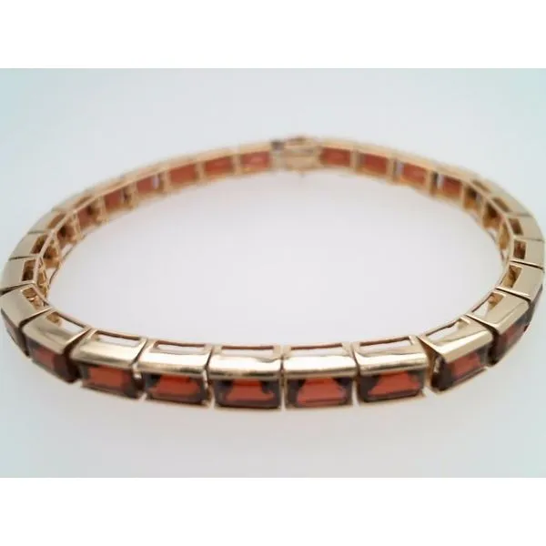 Vintage 14 Karat Yellow Gold 5mm Bracelet With 6 X 4mm Rectangular Garnets John Michael Matthews Fine Jewelry Vero Beach, FL
