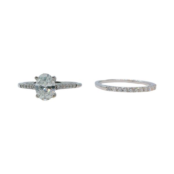 14K White Gold 0.96ct Oval Diamond Engagement Ring & Matching Wedding Band Set Image 2 Joint Venture Jewelry Cary, NC