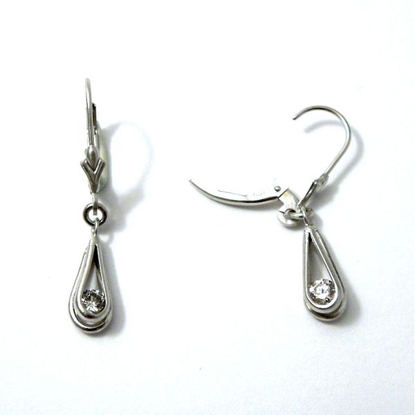 Diamond Dangle Earrings Image 2 Joint Venture Jewelry Cary, NC