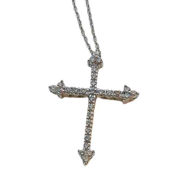 18K White Gold Diamond Cross Estate Pendant Necklace Joint Venture Jewelry Cary, NC