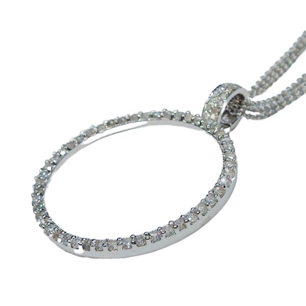 Diamond Circle Pendant Image 2 Joint Venture Jewelry Cary, NC