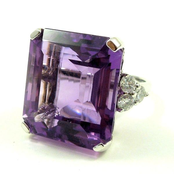 34 Carat Amethyst Ring Joint Venture Jewelry Cary, NC