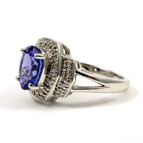 Tanzanite and Diamond Ring Image 2 Joint Venture Jewelry Cary, NC