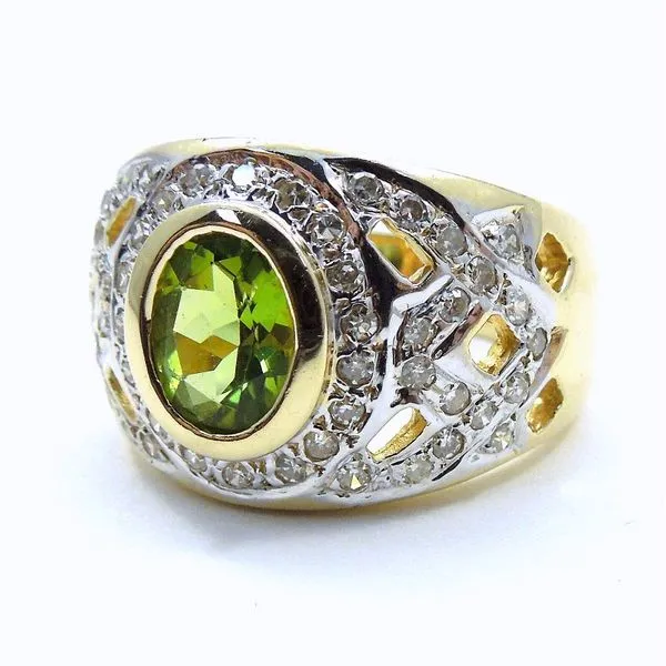 Peridot and Diamond Ring Image 2 Joint Venture Jewelry Cary, NC
