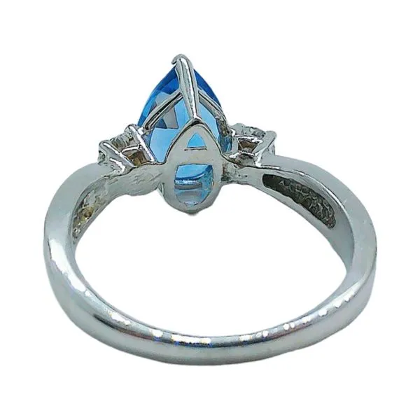 14K White Gold 0.80 CT Pear-Cut Tanzanite & Diamond Three-Stone Ring Image 3 Joint Venture Jewelry Cary, NC