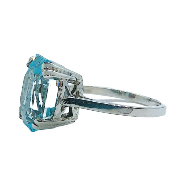 14K White Gold 7.00 Carat Fancy Octagonal Step Cut Aquamarine Ring Image 2 Joint Venture Jewelry Cary, NC