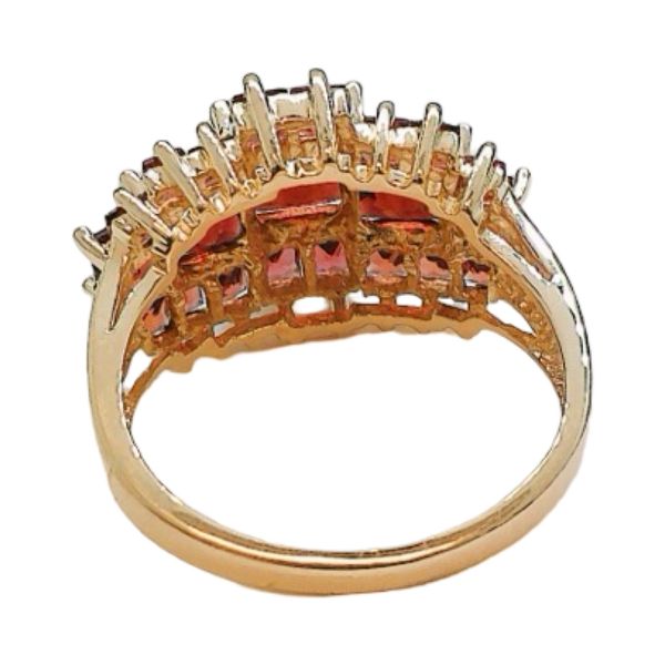 14K Yellow Gold Princess Cut Garnet Cluster Ring Image 3 Joint Venture Jewelry Cary, NC