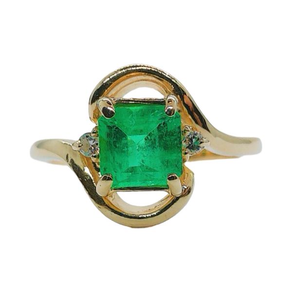 14K Yellow Gold 0.65ct Princess-Cut Emerald and Diamond Ring Joint Venture Jewelry Cary, NC