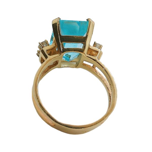 14K Yellow Gold 9ct Emerald Cut Aquamarine Diamond Estate Ring Image 3 Joint Venture Jewelry Cary, NC