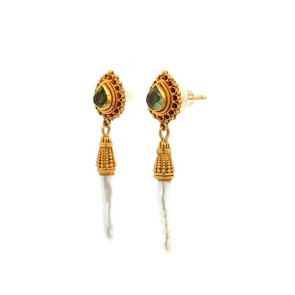 22K Yellow Gold Etruscan Peridot & Biwa Pearl Estate Drop Earrings Image 2 Joint Venture Jewelry Cary, NC