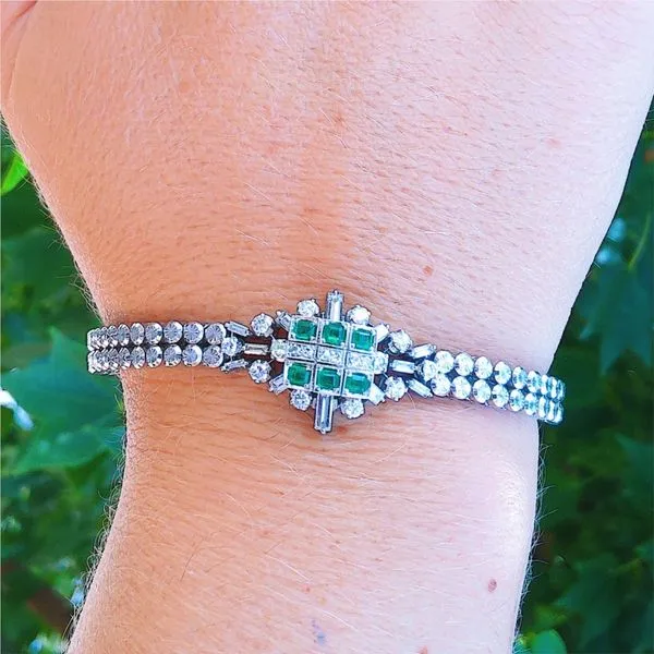 18k White Gold Vintage Emerald and Diamond Bracelet Image 4 Joint Venture Jewelry Cary, NC