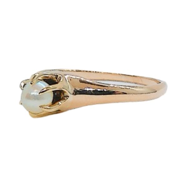 Estate Yellow Gold 4mm Pearl Ring Image 2 Joint Venture Jewelry Cary, NC