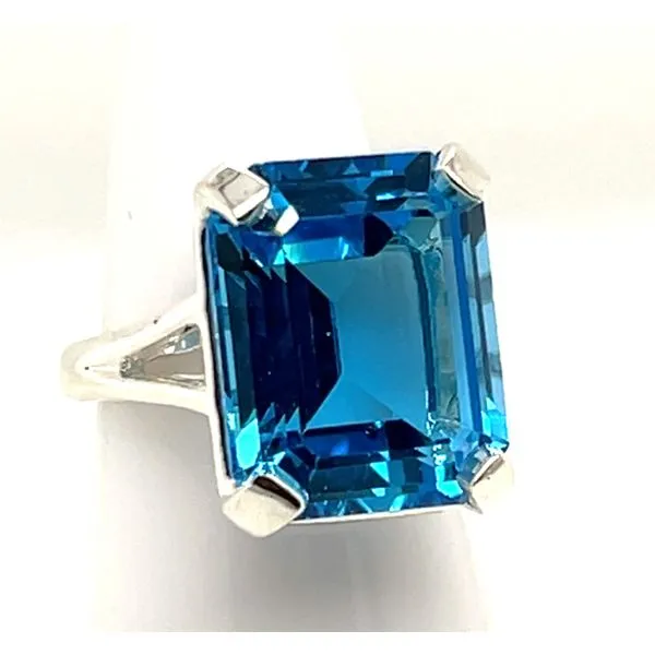 Fashion Ring Image 2 Jon's Fine Jewelry Cocoa Village, FL