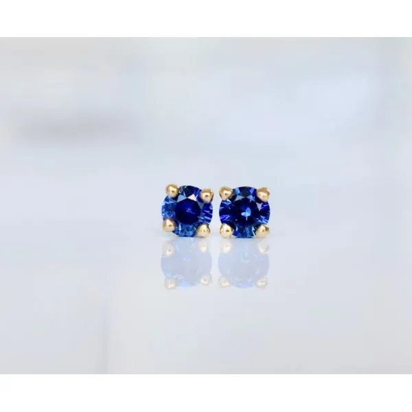 Earring Jon's Fine Jewelry Cocoa Village, FL