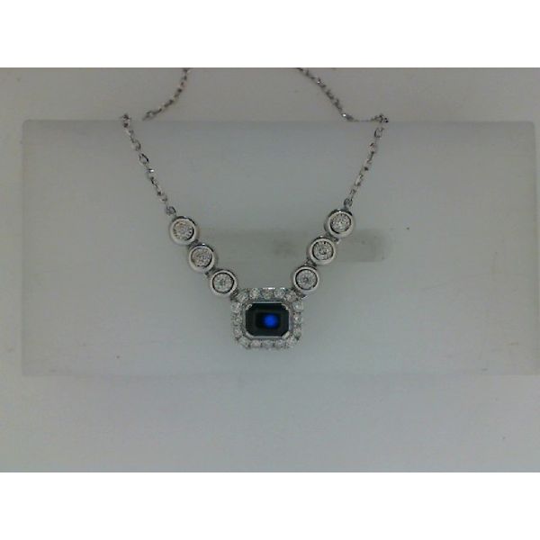 Necklace J. Parkerson Jewelers Starkville, MS