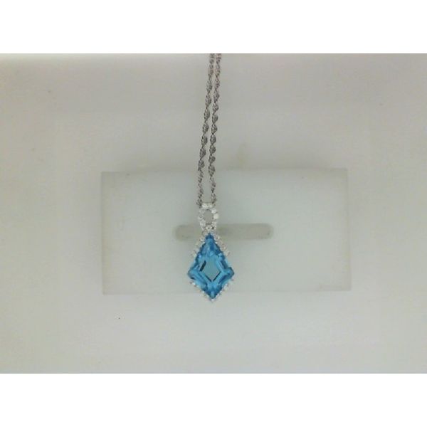 Necklace J. Parkerson Jewelers Starkville, MS