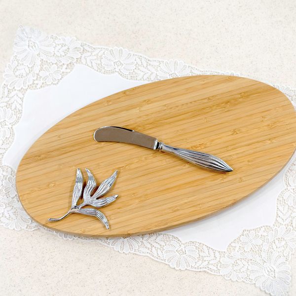 Reed & Barton Oval Bamboo Cheese Tray in Leaf Design with Spreader Image 2 J. Schrecker Jewelry Hopkinsville, KY