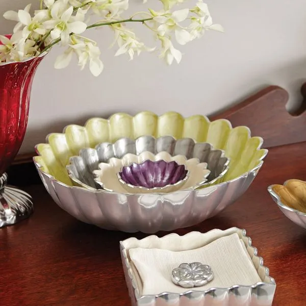Julia Knight Platinum Peony 8.5 Inch Deep Round Bowl Image 2 J. Schrecker Jewelry Hopkinsville, KY