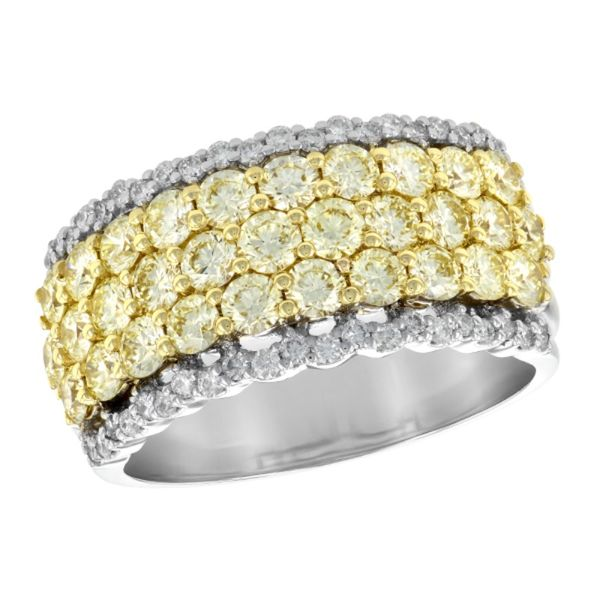 Women's Diamond Wedding Band J. Thomas Jewelers Rochester Hills, MI